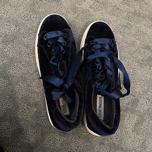 Steve Madden sneakers